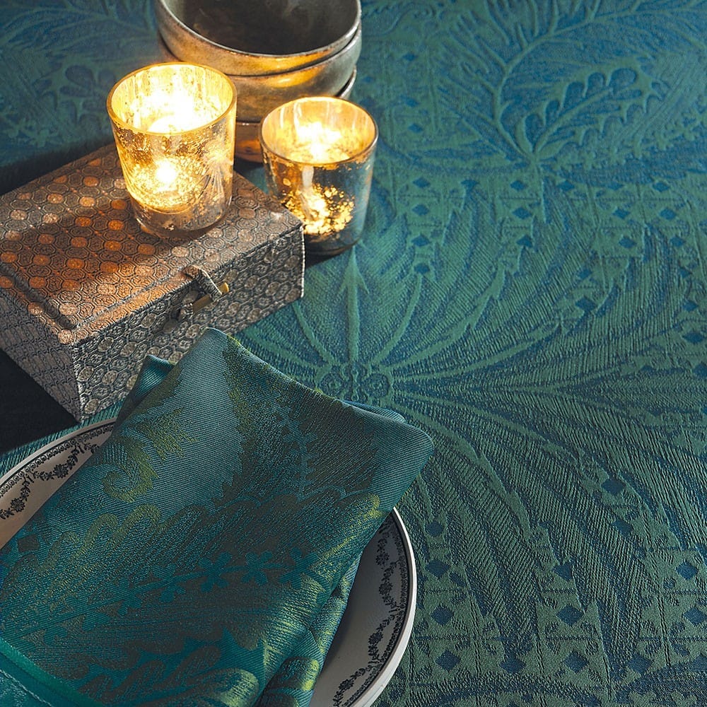 ガルニエ・ティエボーテーブルランナー　イサフィールエメラルド