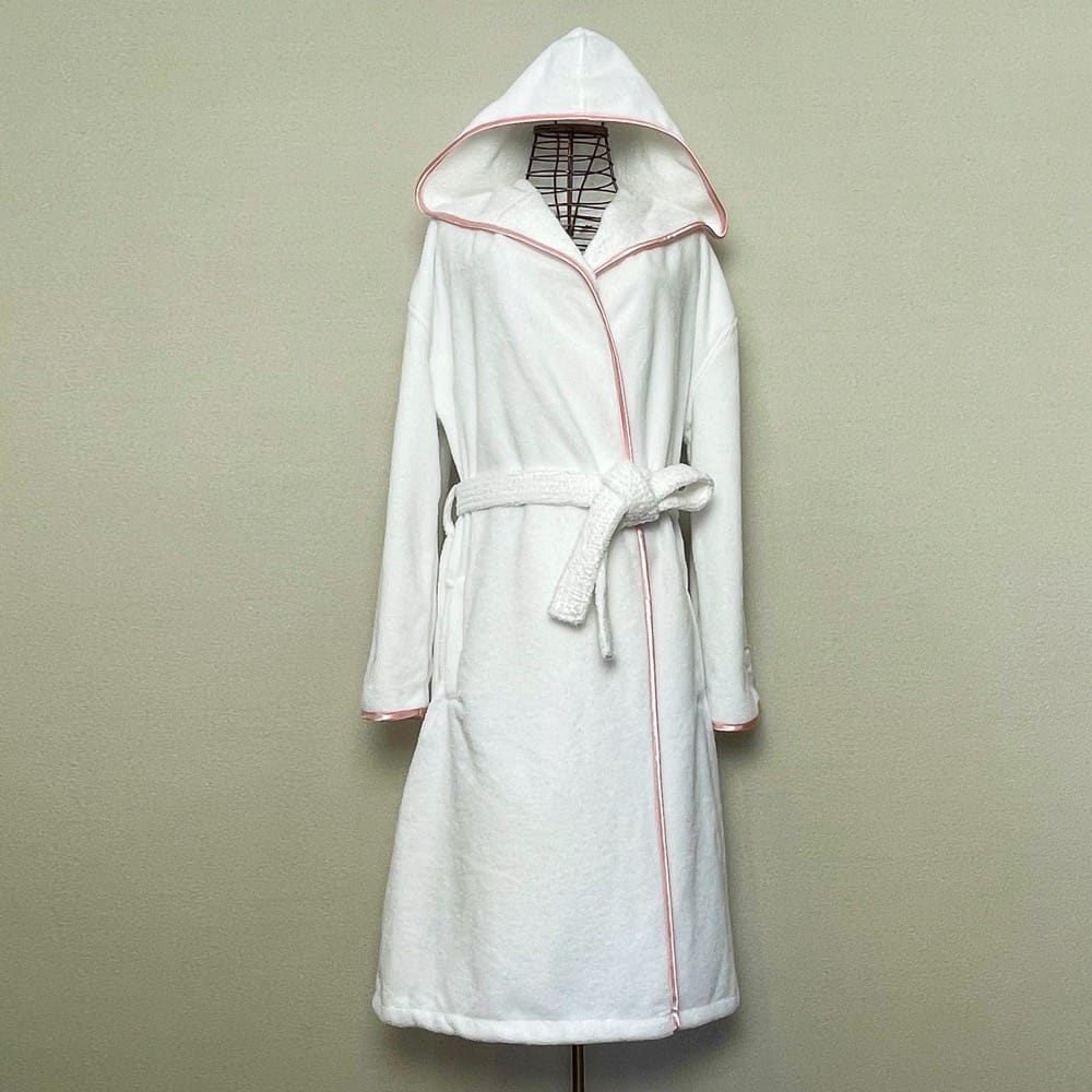 ガルニエ・ティエボー　バスローブ フラッフィー ローズ