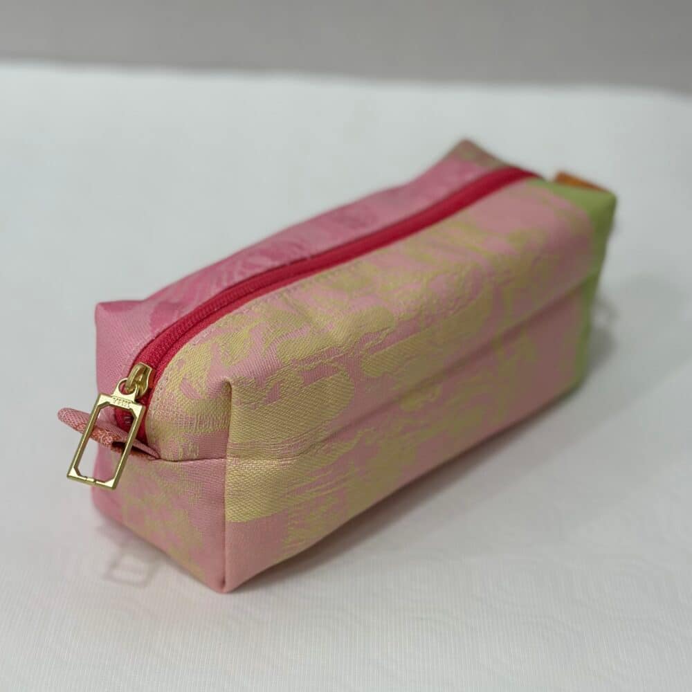 カラーファスナーポーチ　ミルアルファベットシャトワイヨン