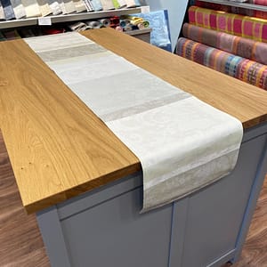 ガルニエ・ティエボー ミルダンテル ナチュレル テーブルランナー