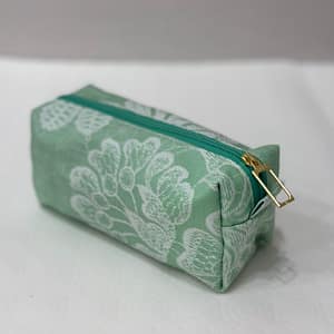 カラーファスナーポーチ ミルレースアマンド