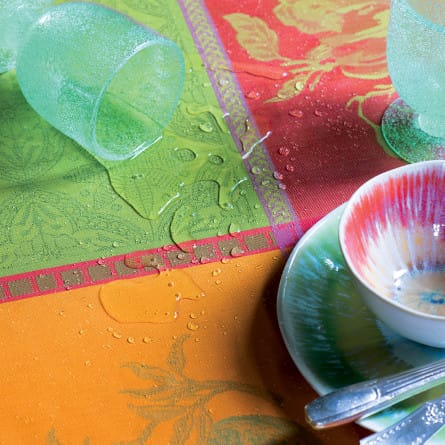 ミルトゥッティフルッティ　フランス　テーブルクロス