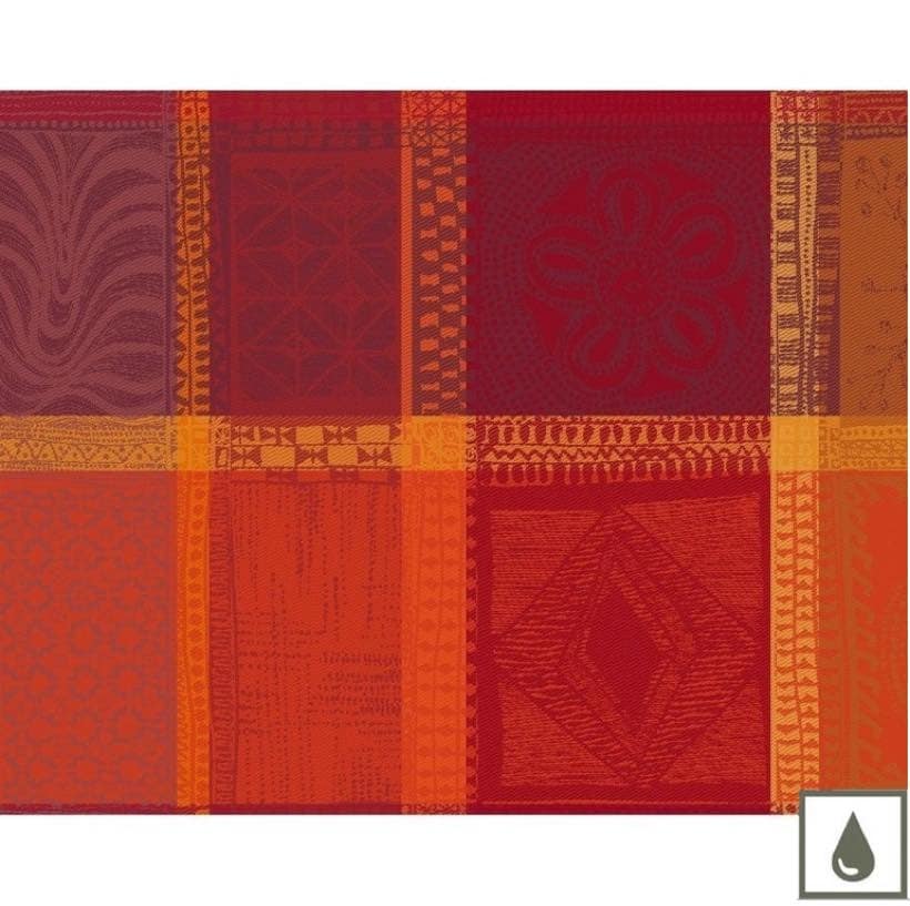 ガルニエ・ティエボーランチョンマット　ミルワックスケチャップ