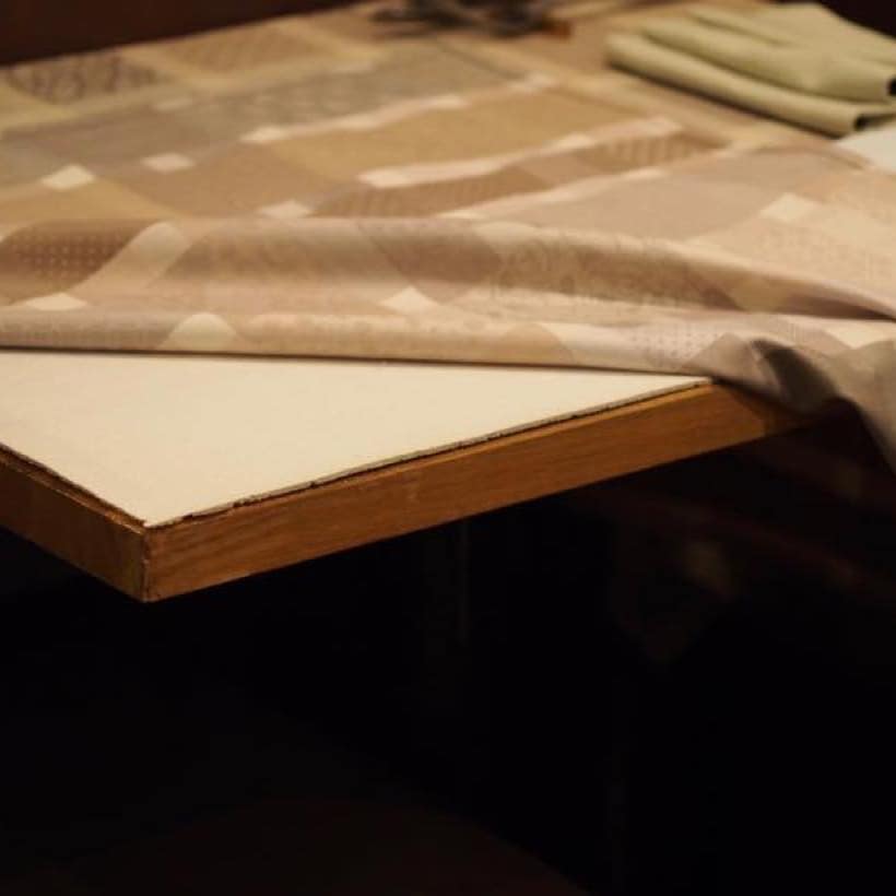 テーブルプロテクター エコゴム使用例